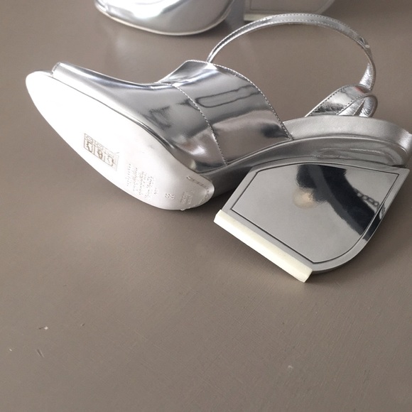 Authentic Mirrored Maison Margiela shoes - Picture 6 of 8